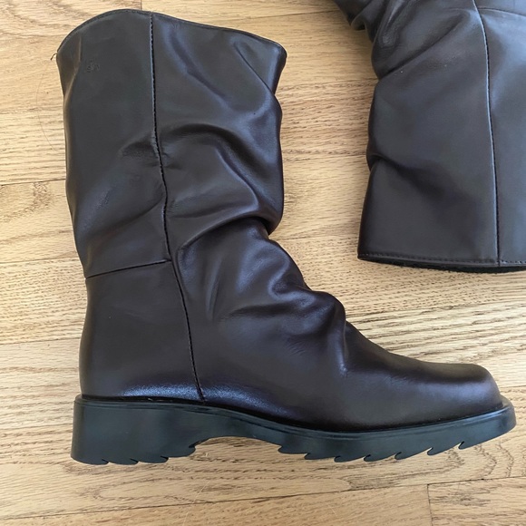 Siberian Husky Womens Ankle Boots Booties Dark Chocolate Brown 7 D Soft Leather - Picture 2 of 16